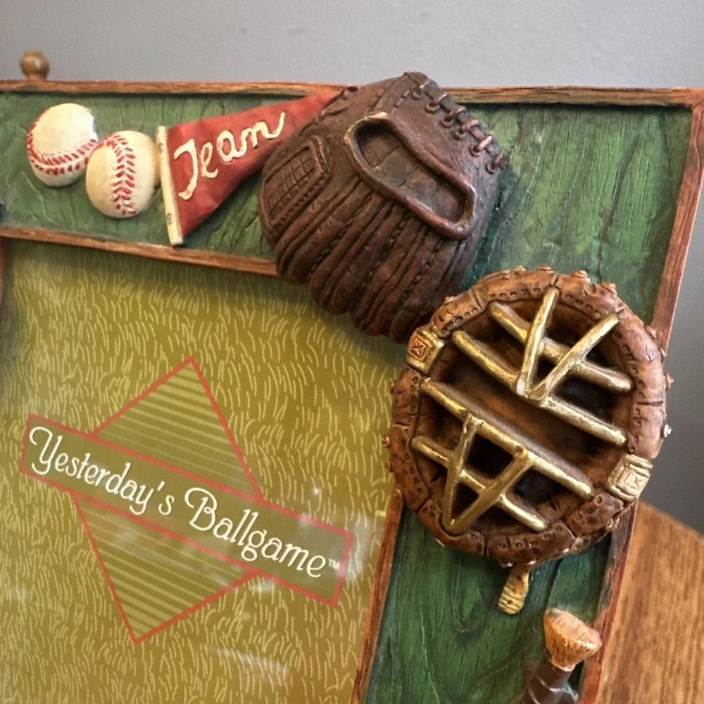 Vintage Russ Yesterdays Ballgame 3d Hand Painted Photo Picture Frame‎ Baseball